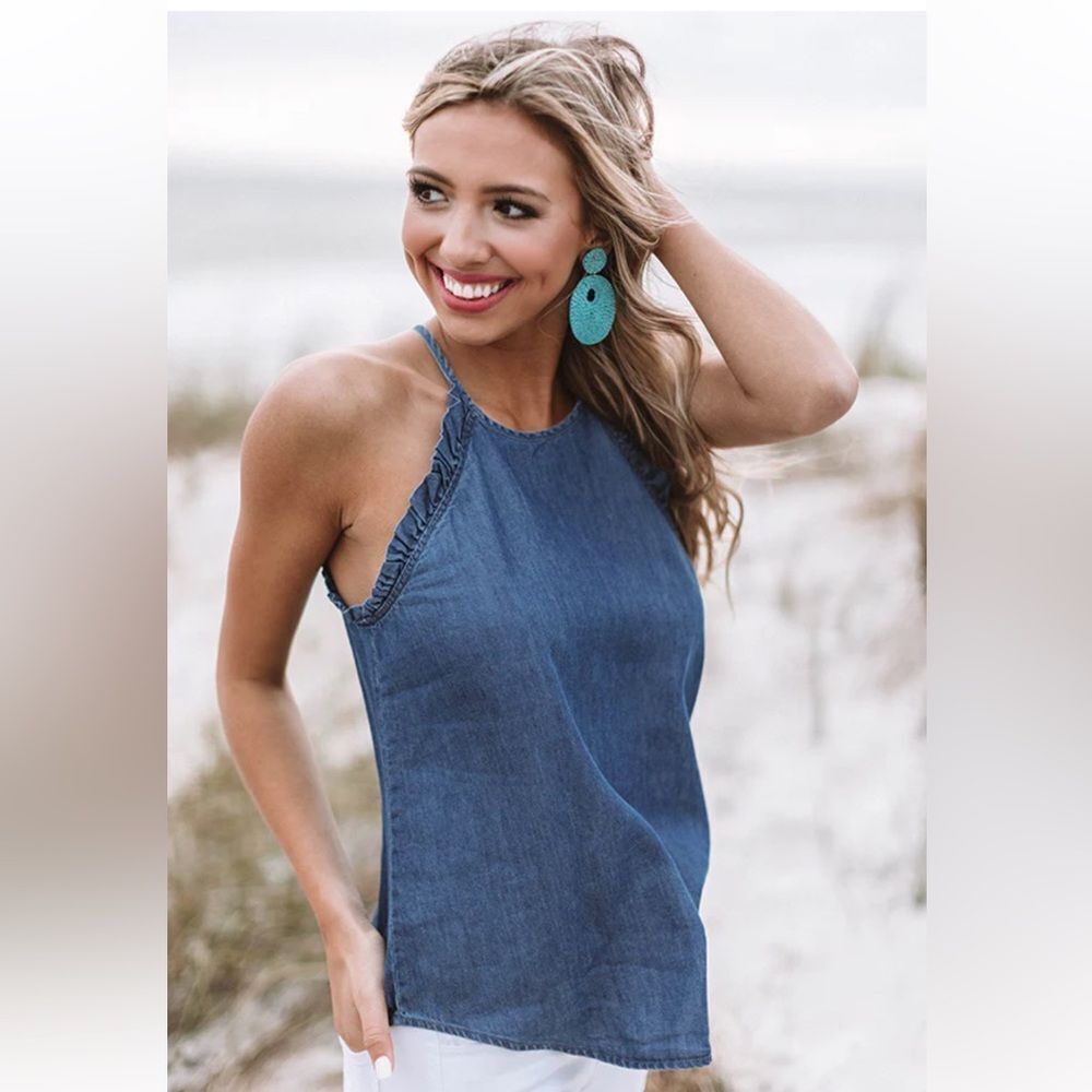 PARADISE POINT CHAMBRAY TANK✨ - Picture 3 of 11